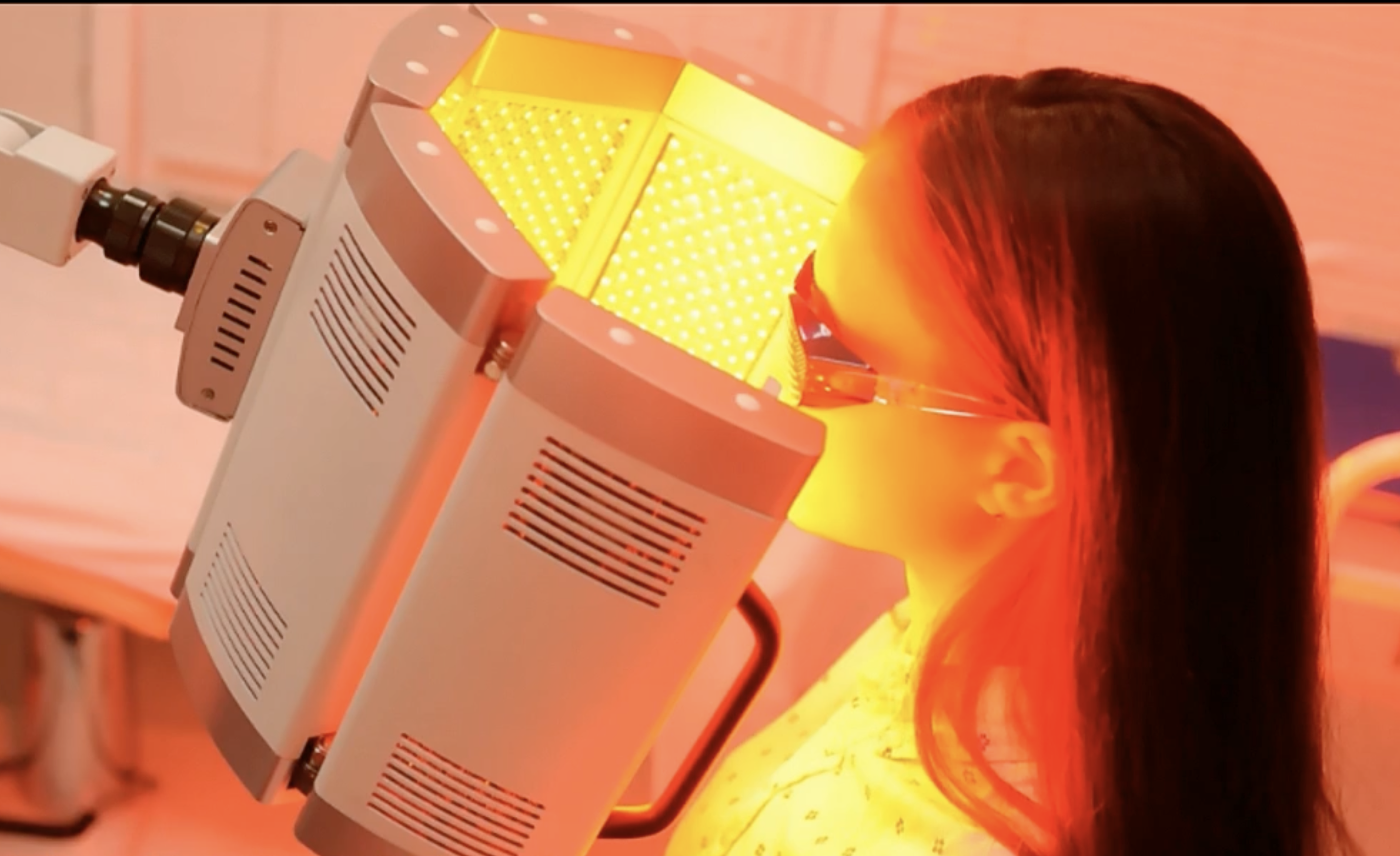 Low-Level-Laser-Therapie zur unterstützenden Photobiomodulation der Haut